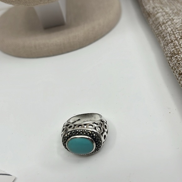 Vintage Sterling Silver Marcasite and Sleeping Beauty Turquoise Ring - Picture 6 of 12